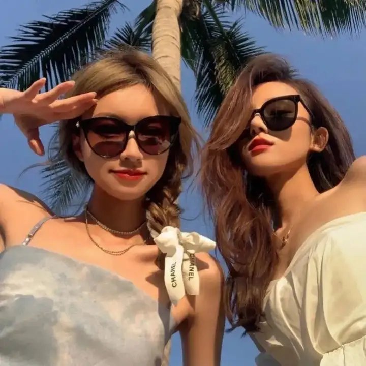 南希·德鲁和隐藏的楼梯